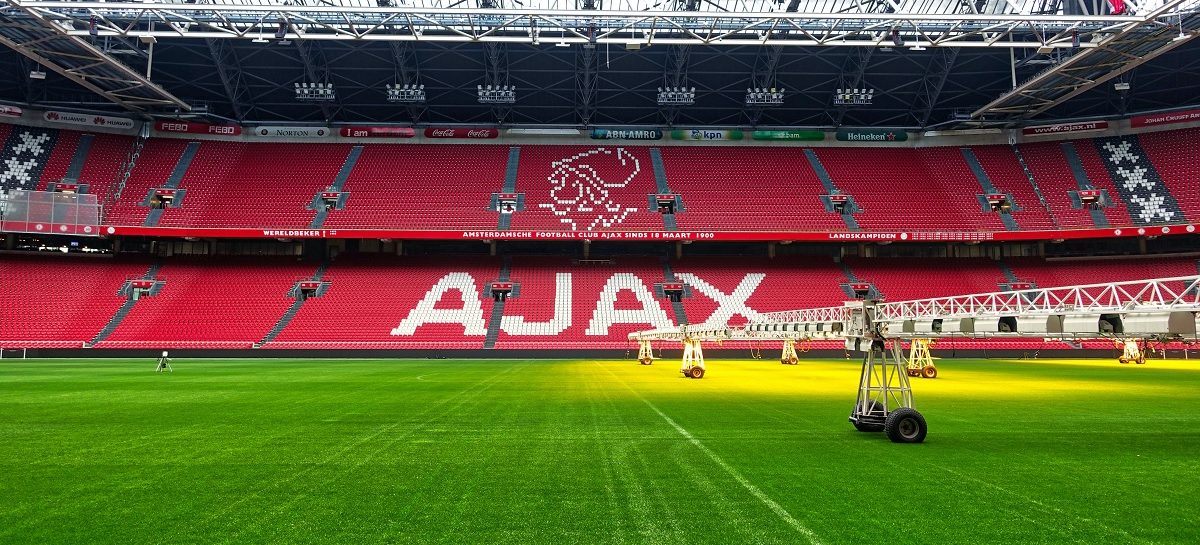 De financiële verschillen voor Ajax tussen de Champions League, Europa League en Conference League
