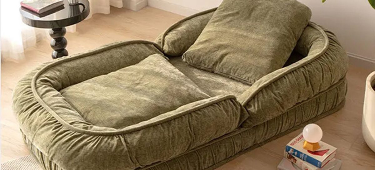 De ‘Foldable Lazy Sofa’ is een stoel, bank én bed ineen