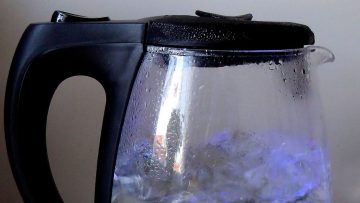 Is het echt gevaarlijk voor de gezondheid om water opnieuw te koken?