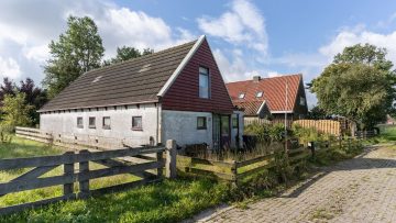 Funda-opknapper: boerderij-achtige woning te koop voor slechts €150.000,-
