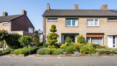 Funda kans: woning in Venlo (met luxe zwembad) te koop voor € 299.000,-