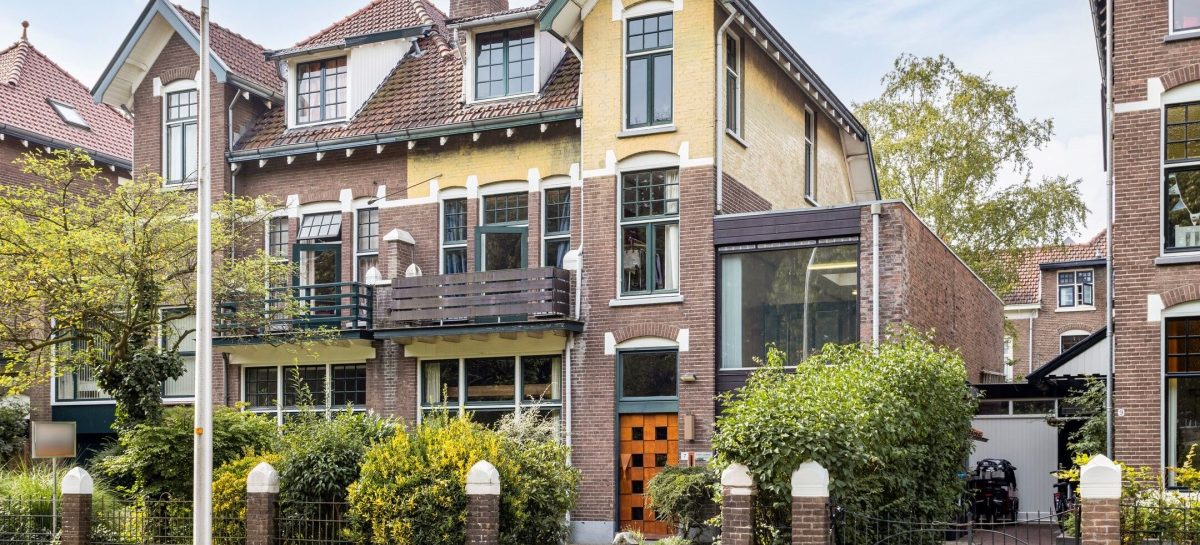 De binnenkant van deze Funda-woning in Deventer laat je geschokt achter