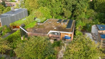 Utrechtse villa heeft een vraagprijs van € 1.250.000, maar is nog steeds een flinke bouwval