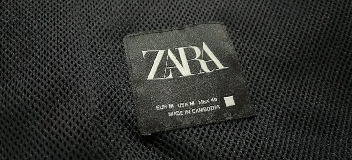 Dit betekenen de drie symboelen op de etiketten van Zara-kleding