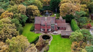 Het prachtige landhuis van Gert Berg (ex van Patty Brard) staat te koop op Funda voor € 4.950.000