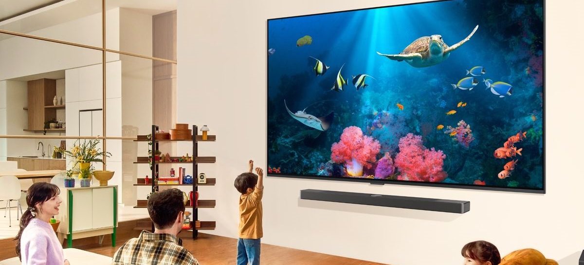 LG onthult een nieuwe, monsterlijk grote TV van 98″
