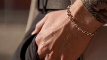 Lifehack: sieraden zien er weer zo goed als nieuw uit door deze truc (€ 1,85)