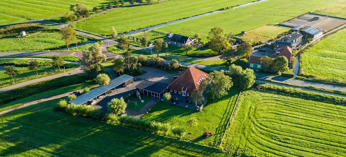 Funda droomwoning: woonboerderij op 20 min. van Amsterdam én naast de golfbaan