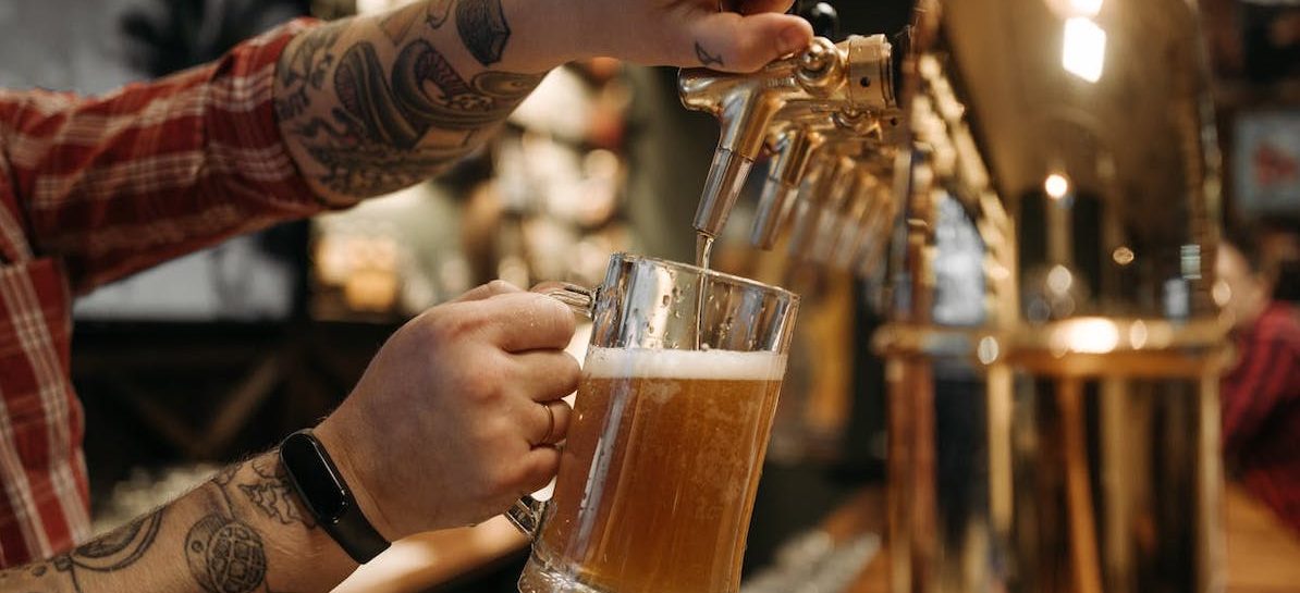 In deze Europese stad is een halve liter bier het goedkoopst