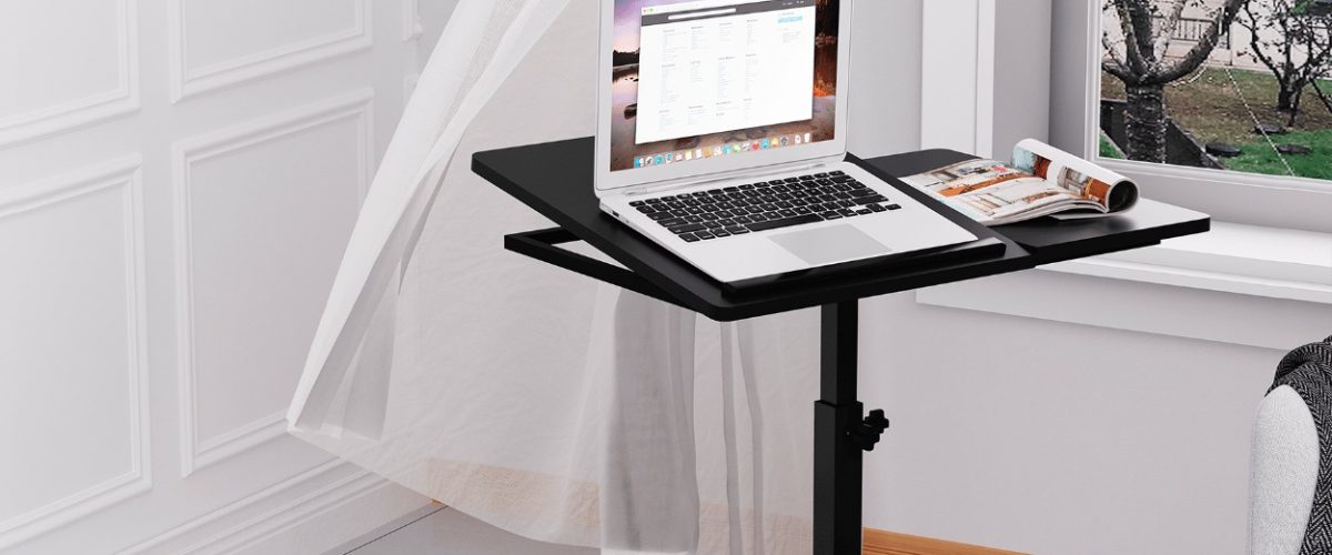 ALDI verkoopt een superhandige, in hoogte verstelbare laptoptafel