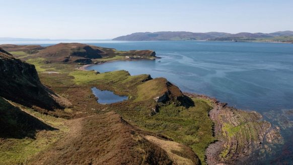 Vriendendroom: Schots eiland met pub, verschillende woningen én schapen te koop voor € 3 miljoen