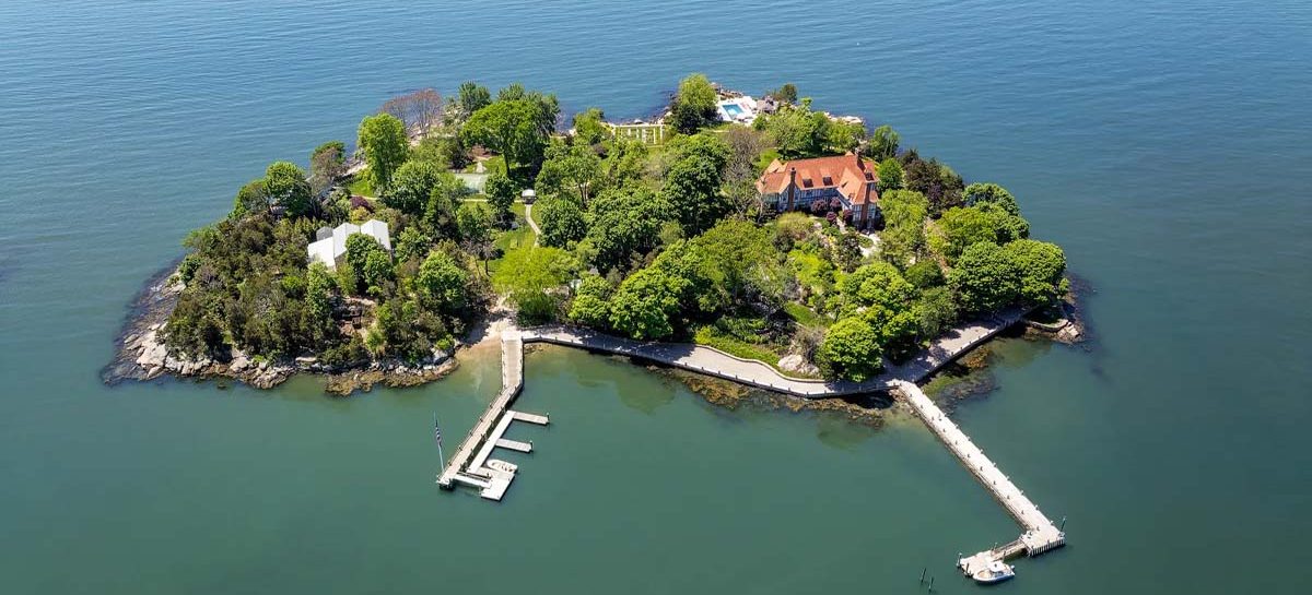 Privé-eiland ‘Rogers Island’ staat nu te koop voor zo’n €32 miljoen