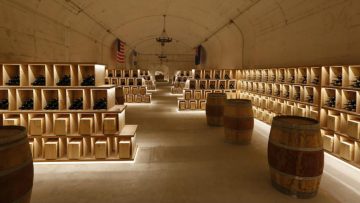 Chinese bunker omgetoverd tot indrukwekkend wijnmuseum