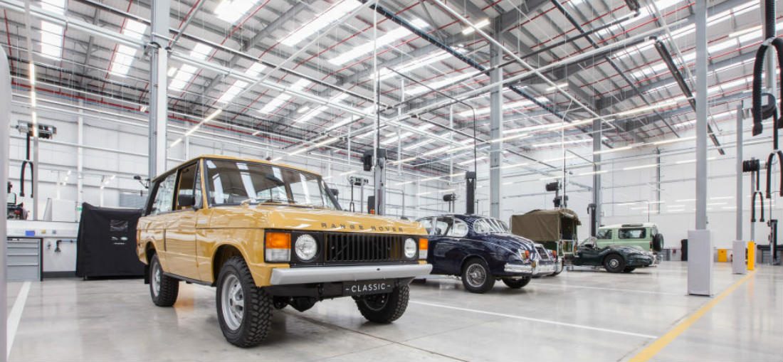 Binnen kijken bij: De Classic Works fabriek van Jaguar en Land Rover