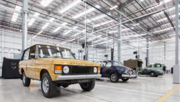 Binnen kijken bij: De Classic Works fabriek van Jaguar en Land Rover