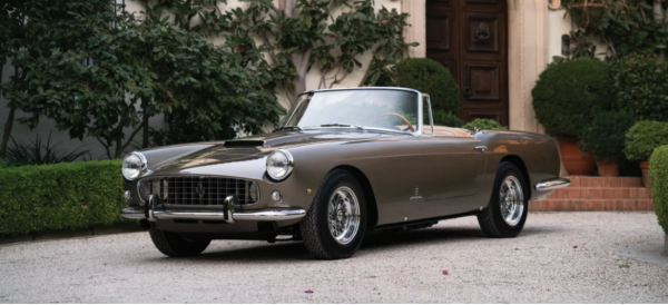 Aanschouw: een waar pareltje van Ferrari uit 1961