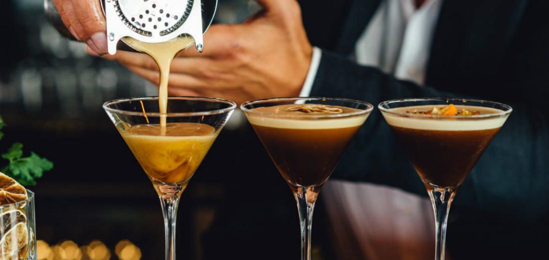 Zo maak je de Espresso Martini en andere coffee cocktails thuis