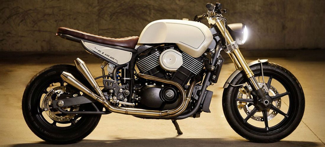 Deze customized Harley Davidson is de perfecte mix van ruw en stijlvol